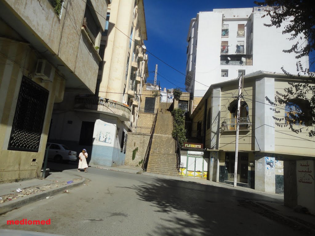 TIARET Rue Pasteur, Passage Ali la pointe et le cinéma Sersou ex Casino by medioni