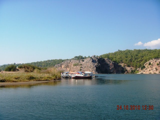 Turkey. Dalyan. by Anatoliy TSoorka