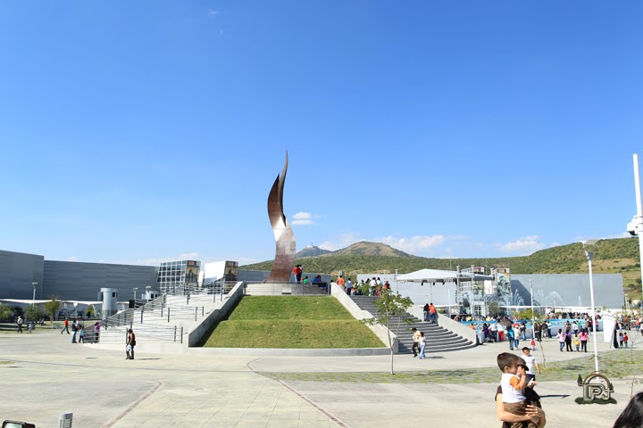 Expo bicenterario en Silao, Guanajuato. by Jose Luis Estalayo