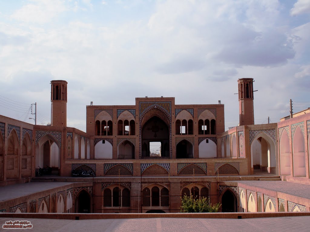 مسجد اقابزرگ - عکس از مرکز تولید نشای جنوب by mojtaba gholamrezaey