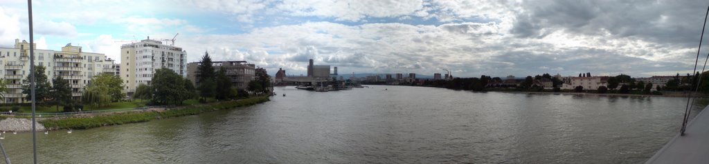 Blick in die Schweiz von der Dreiländerbrücke am Rhein by bluesunbeam