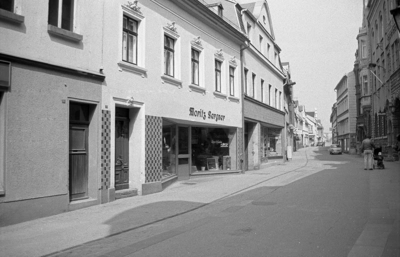 Zeulenroda Greizer Straße by Jürgen Heinzig