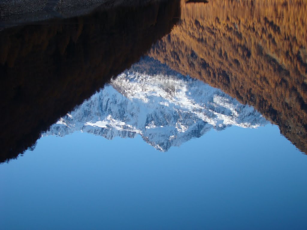 Der Spiegel des Berges / mirror of the mountin by Veitinger