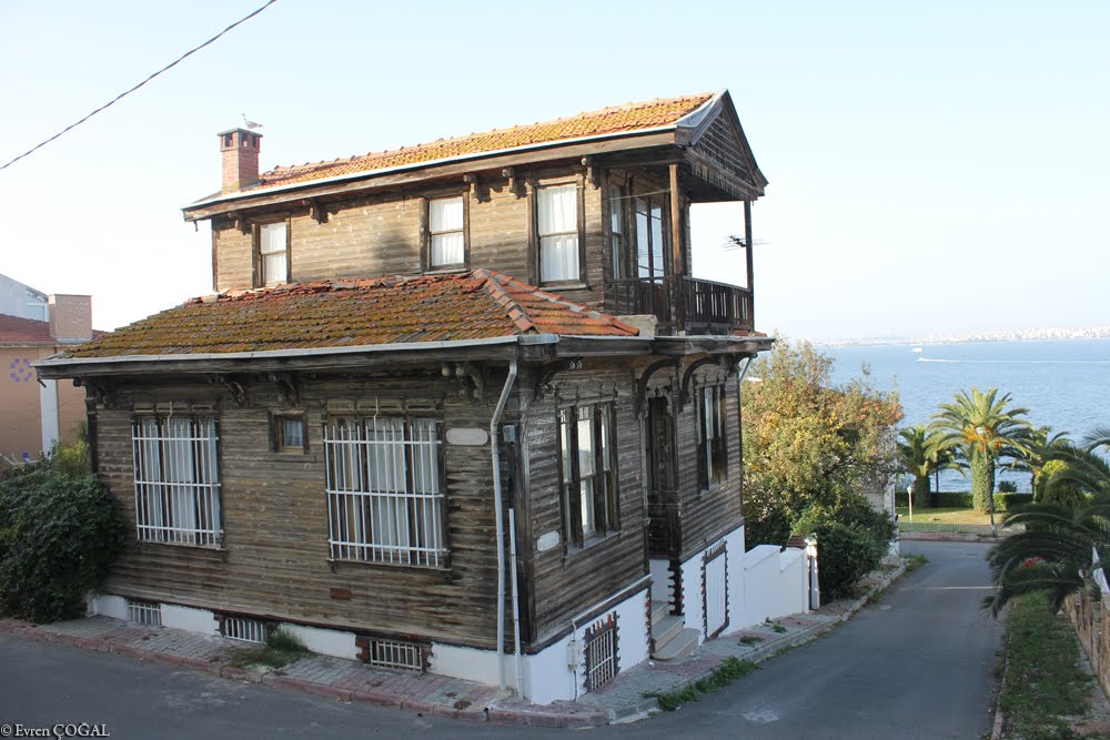 One of the Last Old Houses of Kınalıada by Evren Çoğal