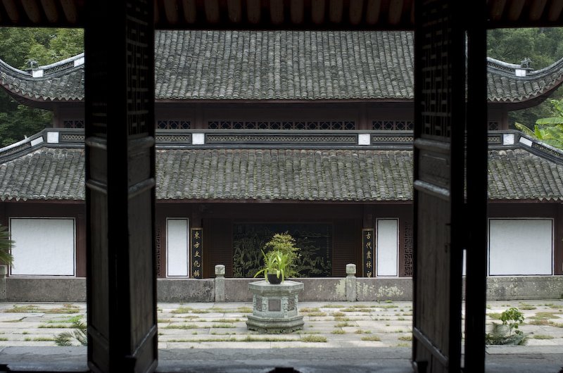 Baoguo Temple by dufffader