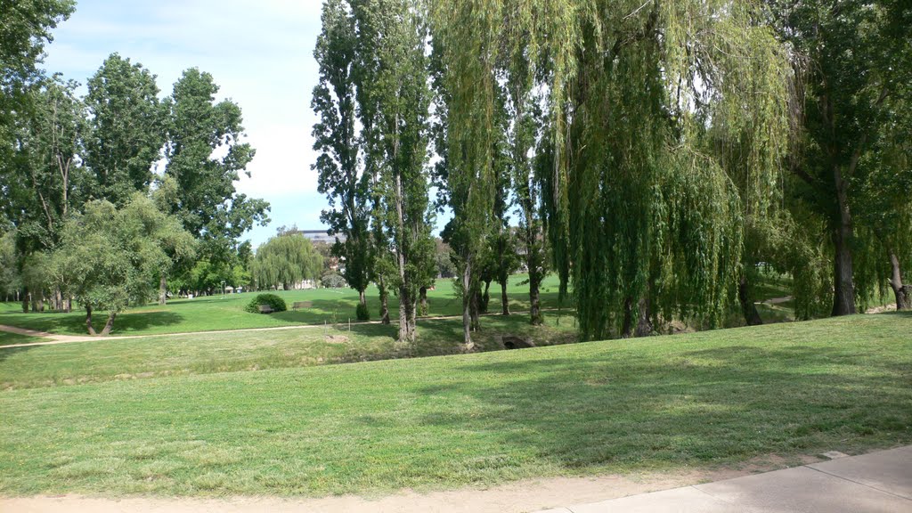 ANU Campus by Thomas Prinz