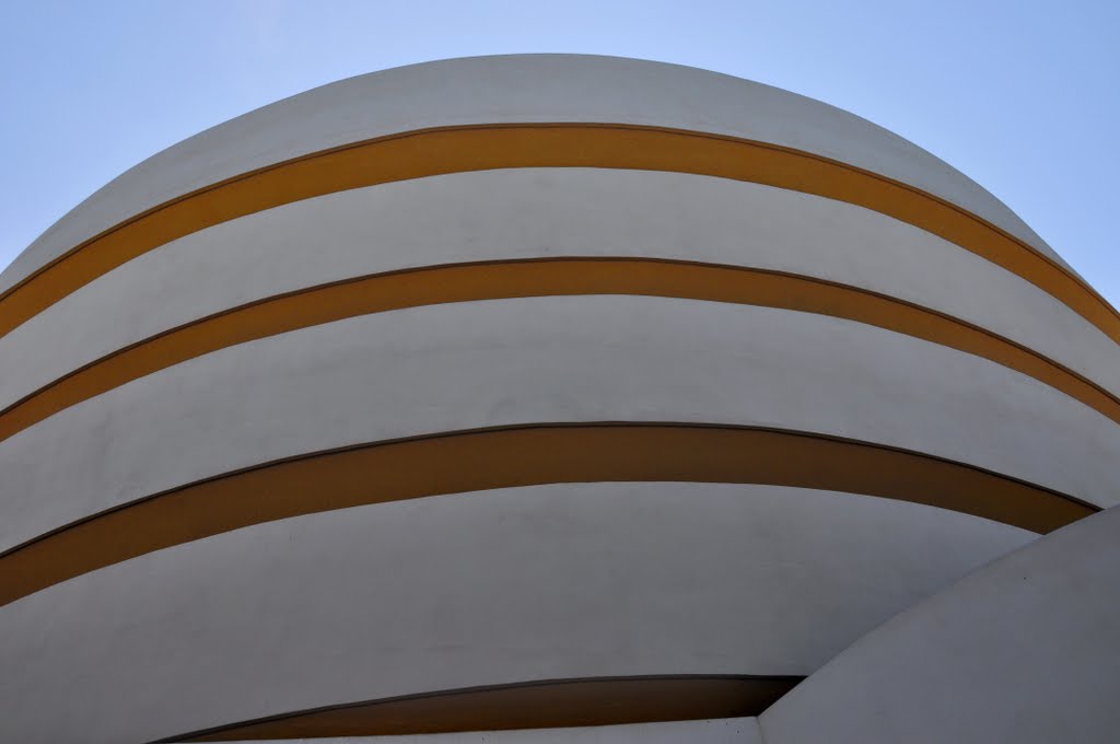 Solomon R. Guggenheim Museum in New York. by Nicola e Pina Newyor…