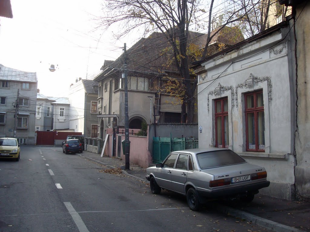 Str. Horațiu by eug.sim