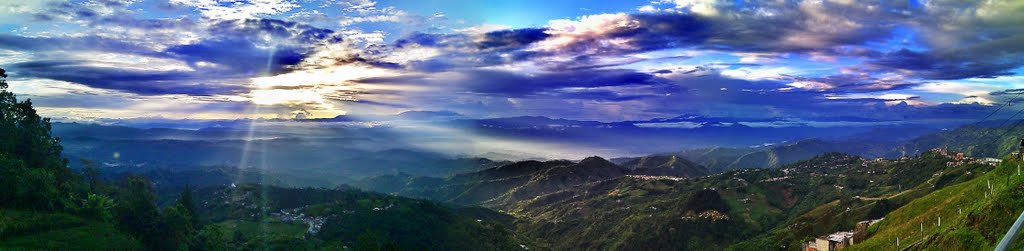 Atardecer Vista Occidente Colombiano by nicoeche21