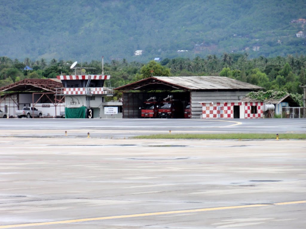 Samui Airport Fire Dept. by Stefan Gurtner