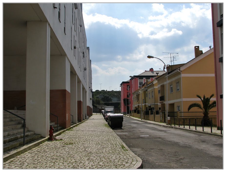 Rua Vasco Botelho do Amaral - Calhariz de Benfica by Barragon