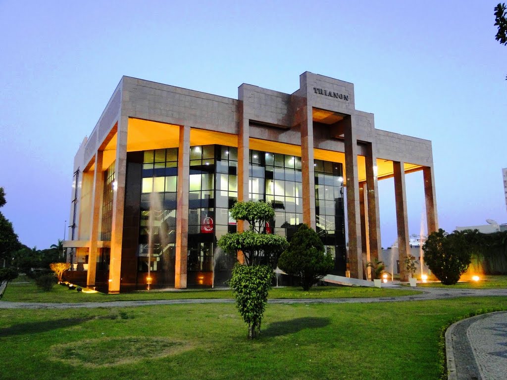 Teatro Municipal Trianon - Campos dos Goytacazes - RJ by João Augusto Pimente…