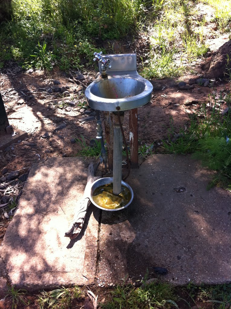 Drinking Fountain by FullQuid