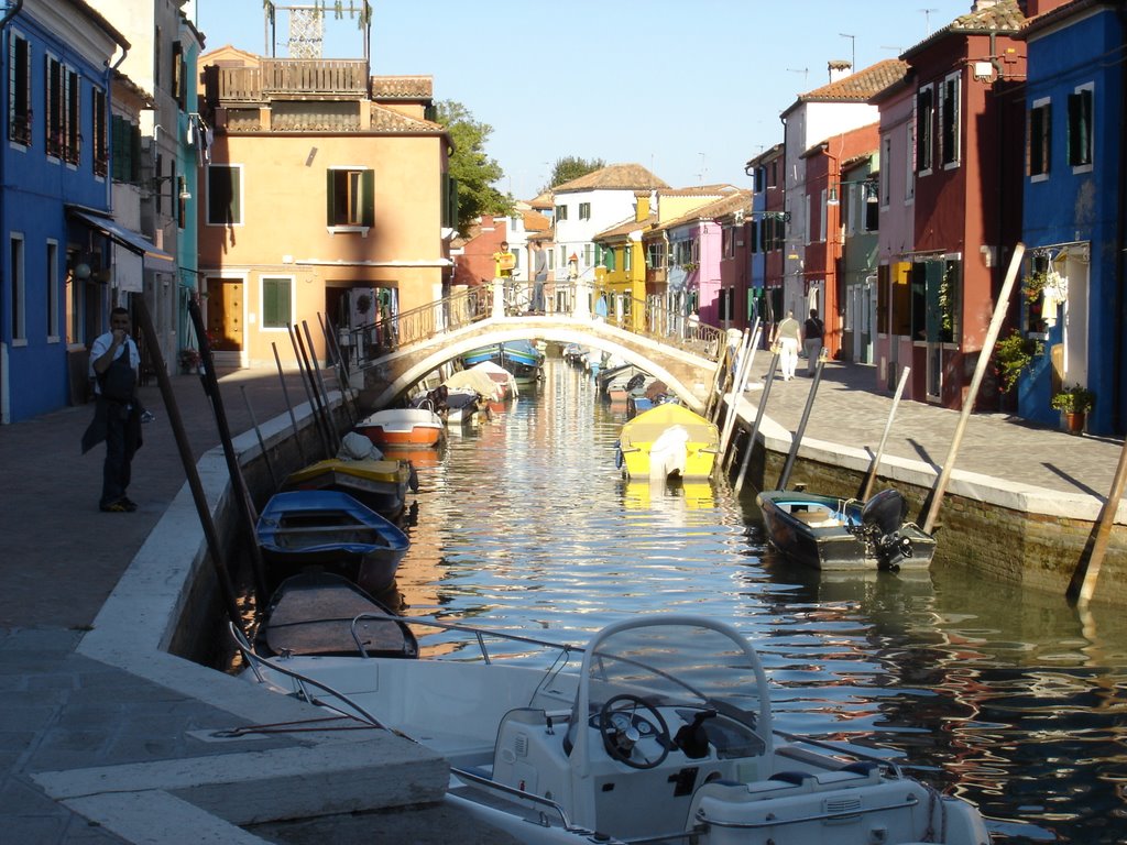 Burano by José Manadé