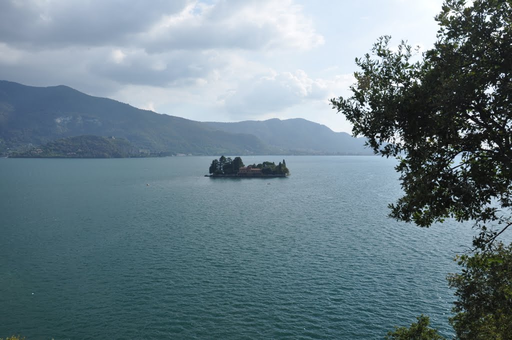 L'isola di San Paolo by Matteo Catteruccia