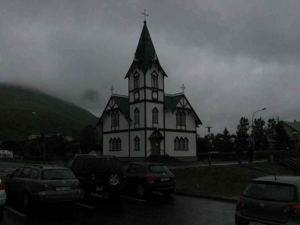 Husavik, church by mendi_b