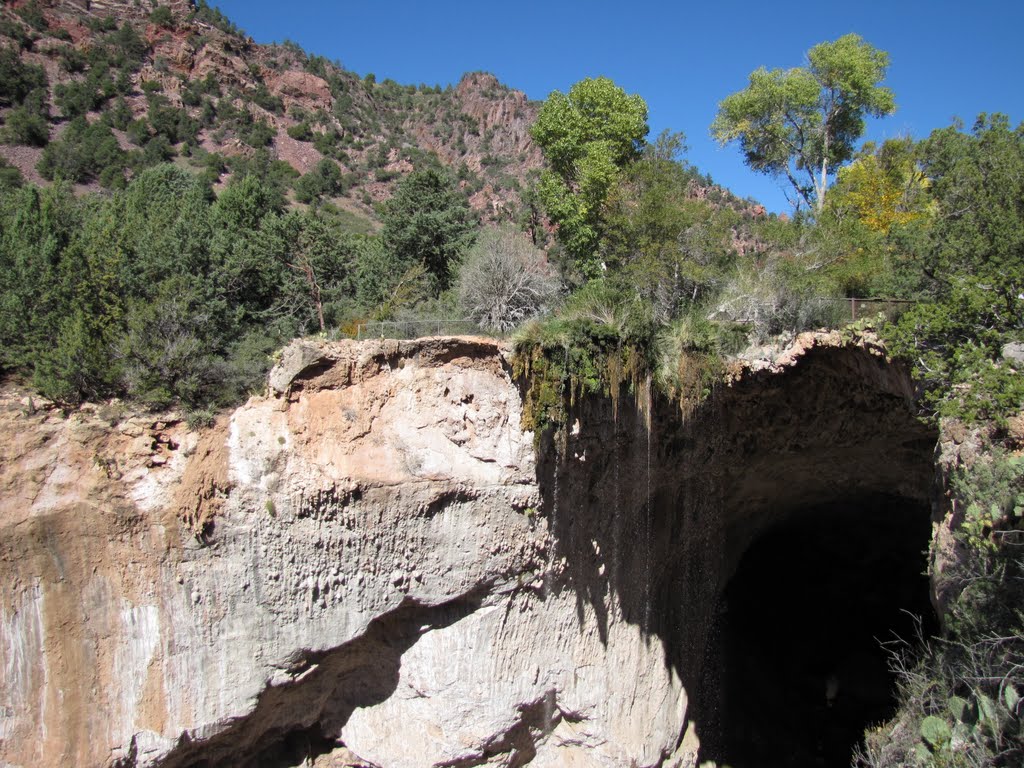 Tonto Natural Bridge (~100'x183') by Chris Sanfino