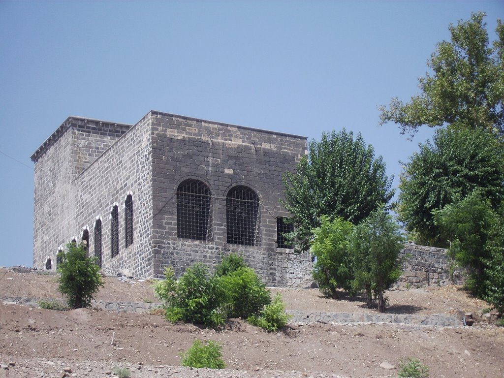 ERDEBİL-BERDERİPIR- KÖŞKÜ DİYARBAKIR FOT.NEJAT SATICI by nejat satıcı