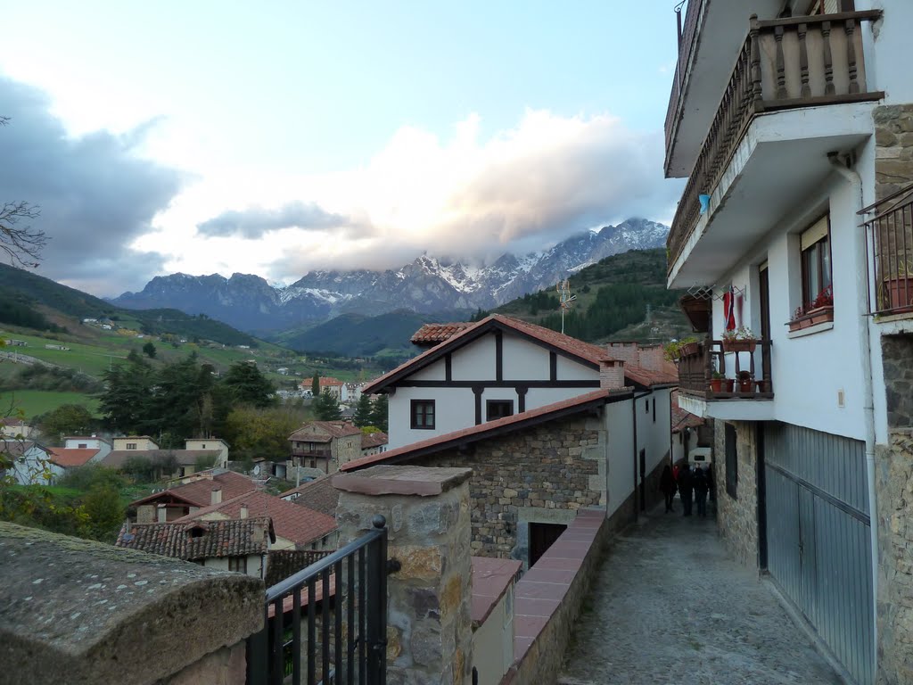 Potes by Manolo Barbon