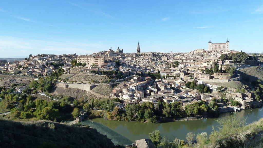 Toledo city by gmbgreg