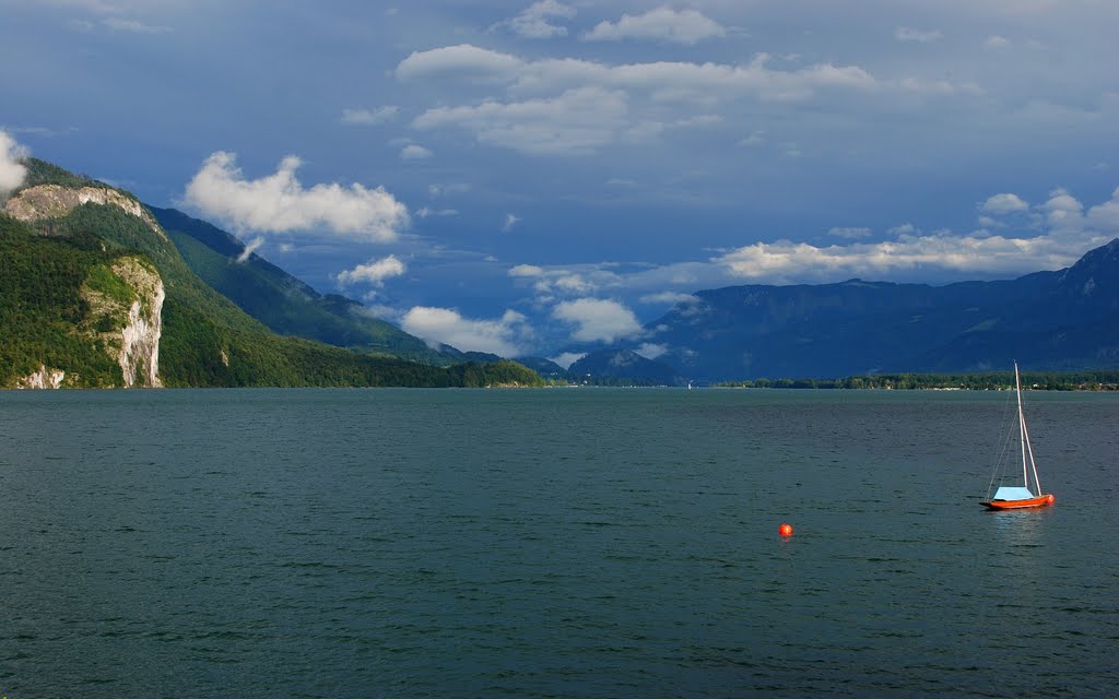 Wolfgangsee, Sankt Gilgen by Hans J.S.C. Jongstra