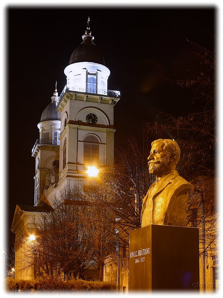 Templom és politika / Church and politics by Ferenc Olosz