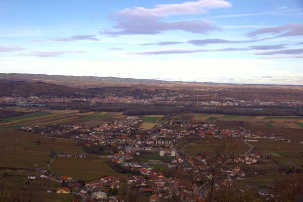 Blick vom Stift Richtung Krems 11-2010 by Martin Horinek