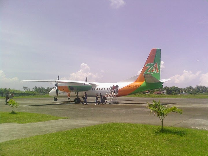 Zest Air Ma-60 @ Calbayog Airport by upinandipin