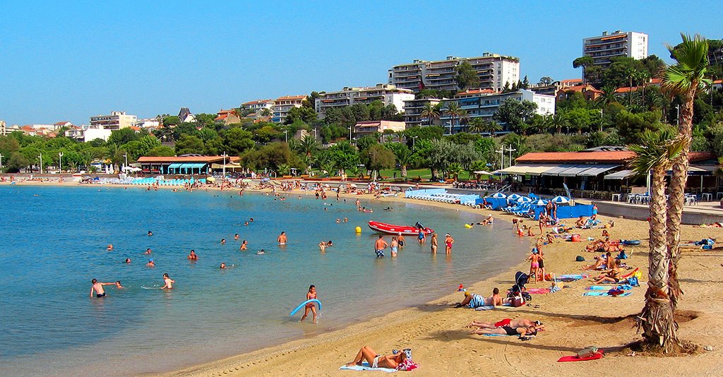 Toulon - Plage du Mourillon by pjacquet