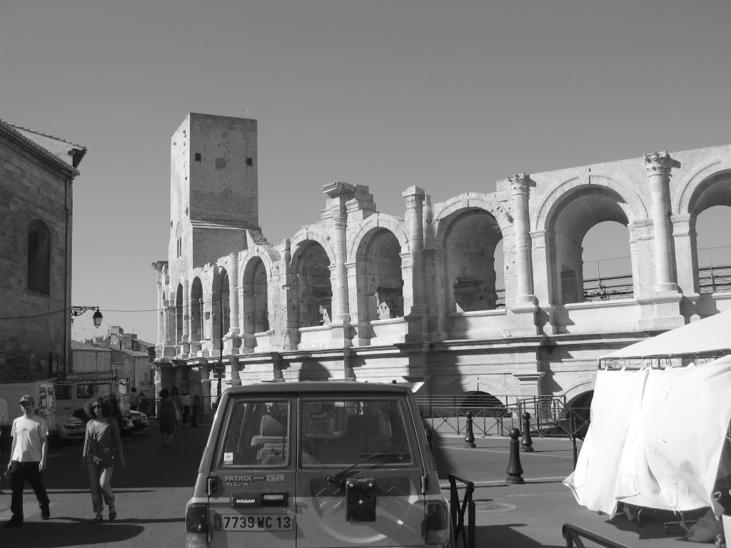 Old and new - the Amphitheatre at Arles by Kevin J. Norman