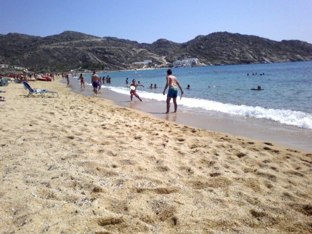 Playa de Ios. by Jose Antonio Cuenca Abela