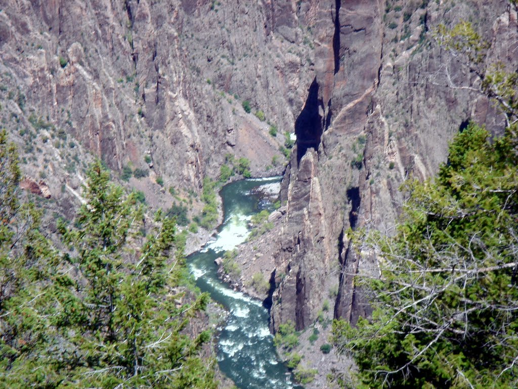 Black Canyon of the Gunnison by JensErik