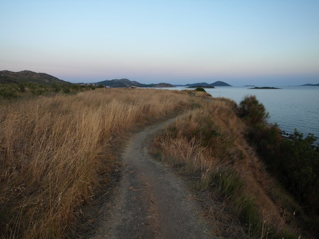 Pakoštane, Croatia by shineyu