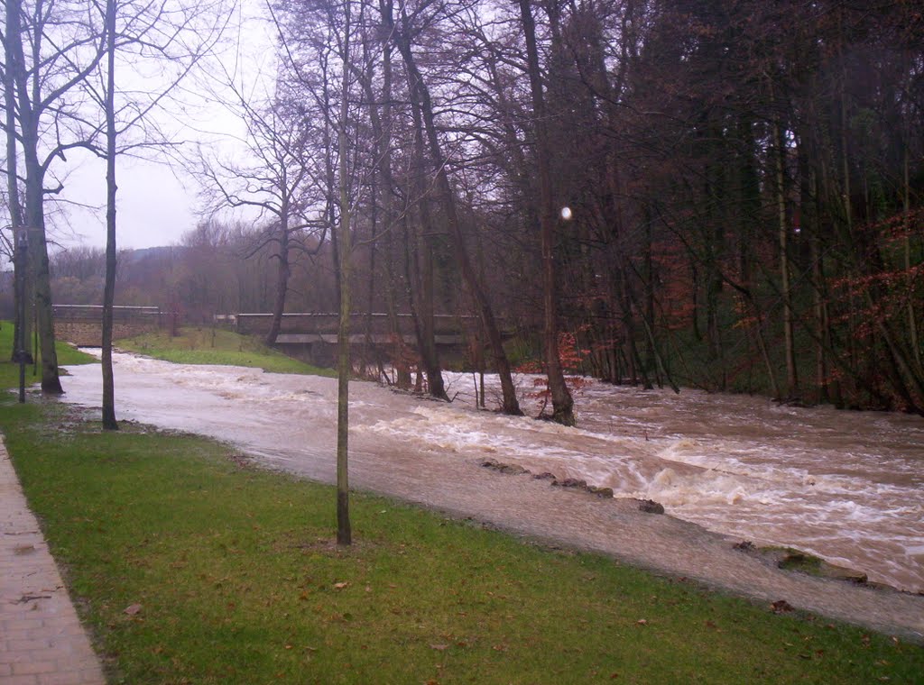 Hochwasser in der Berlebecke by Kleesiek