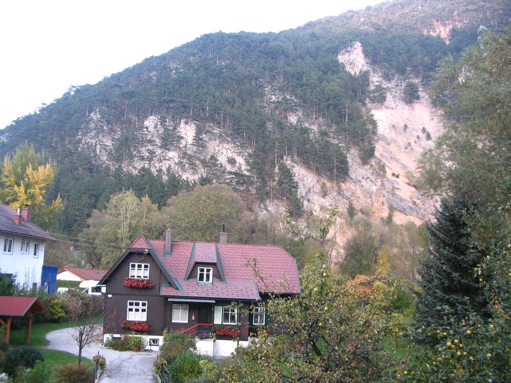 Puchberg, hegy alatt by János Horváth (renau…