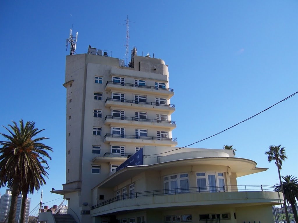 Yacht Club de Montevideo - Arq. Jorge Herrán - 1930 by Ed. Rodríguez Prati