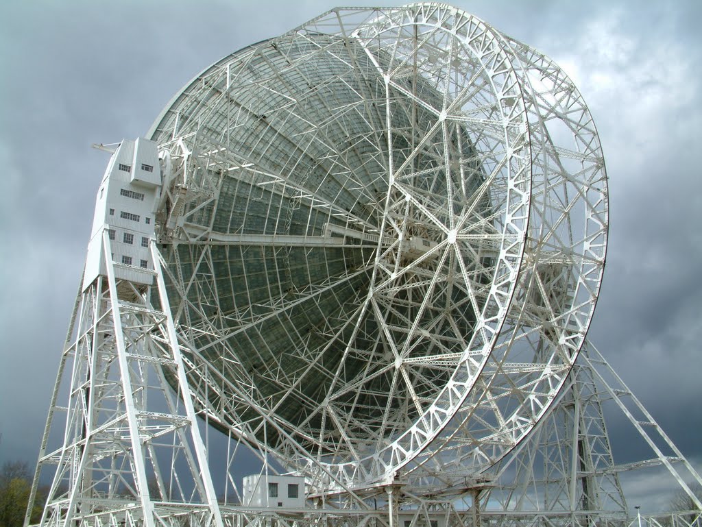 Lovell Telescope-Jodrel Bank by Ritchie70