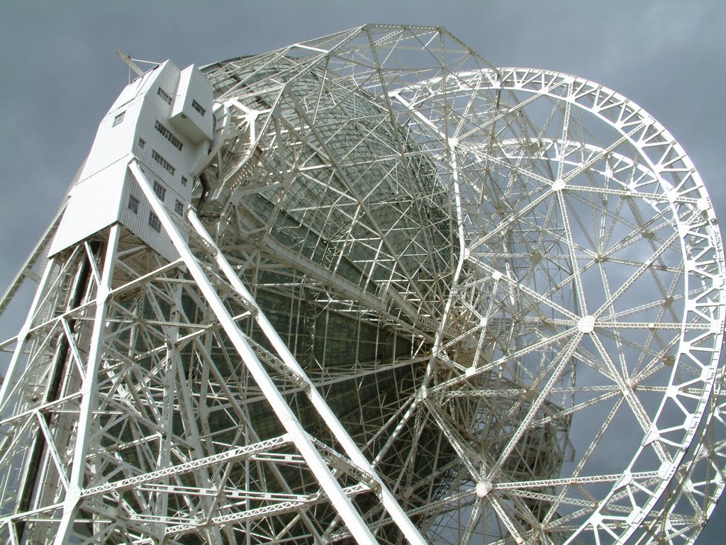 Lovell Telescope-Jodrel Bank by Ritchie70