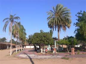 Plaza de Charagua by tinolopes