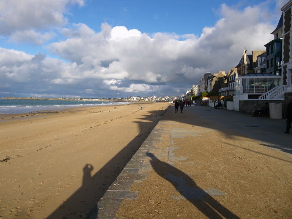 Plage de rochebonne a saint malo by chisloup