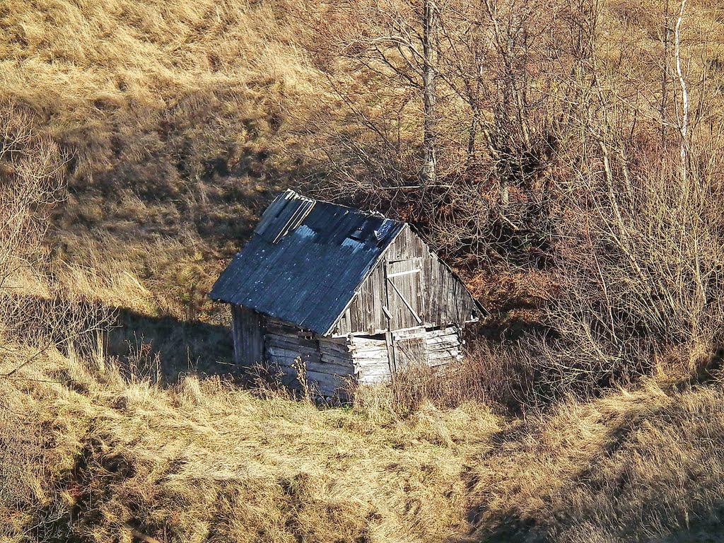 Vechiul fanar din vale by Oprisan Sever Gavril