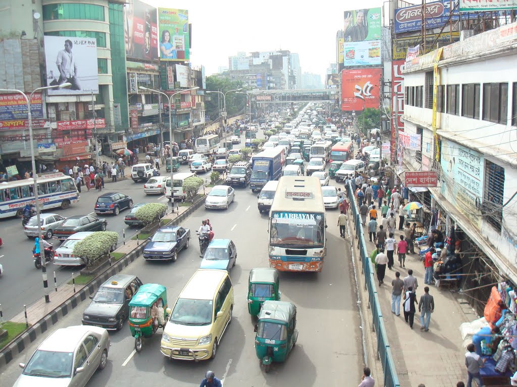 Dhaka by Kabir Uddin