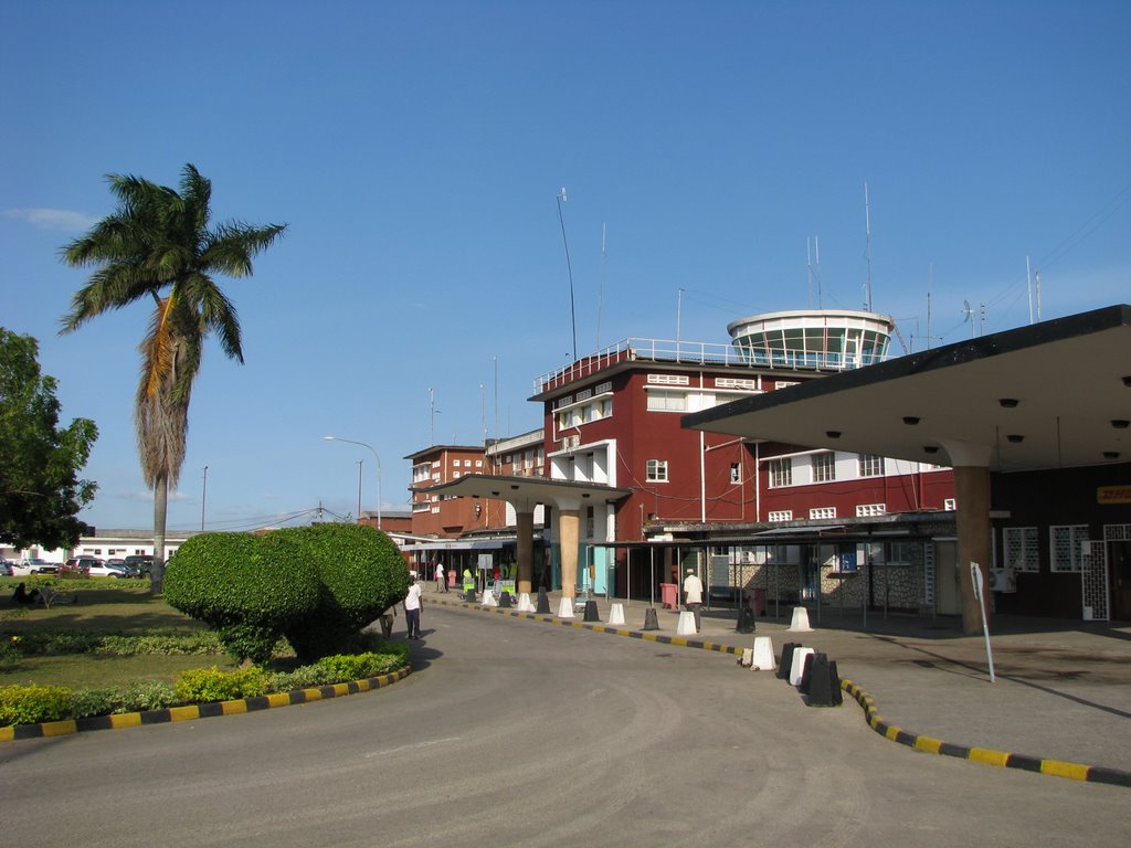 The old terminal by Markus Källander