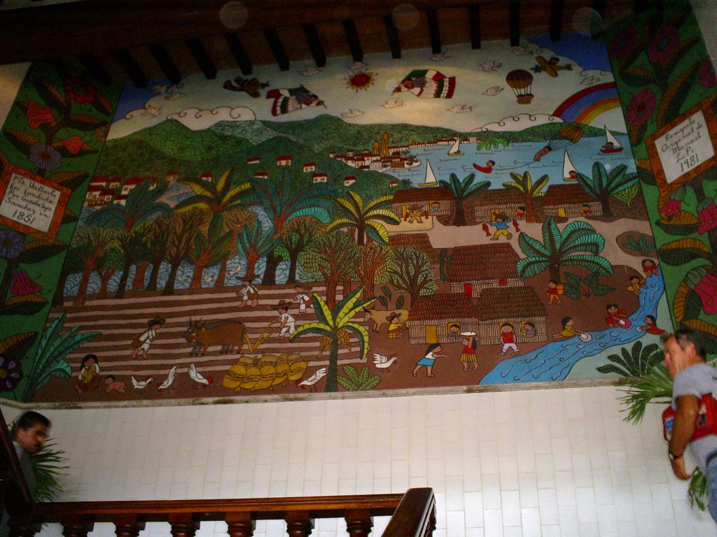 Dentro de palacio municipal dePuerto Vallarta by jhononemx