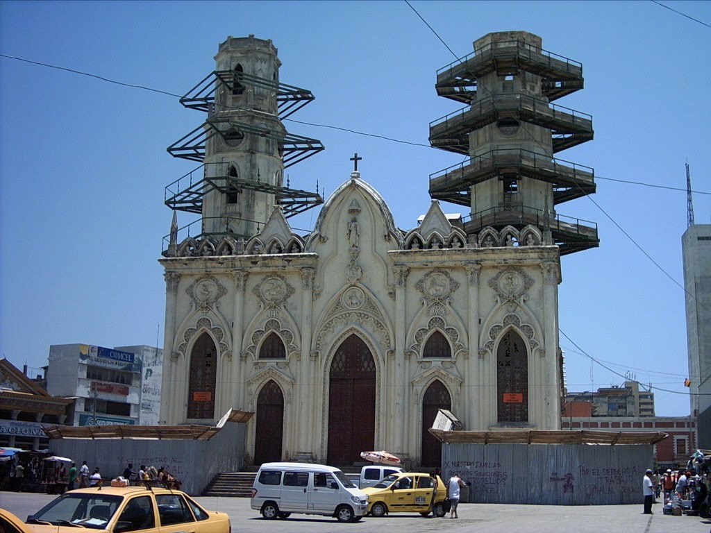 Iglesia de san Nicolás Barranquilla Colombia by pedro calderon rocha