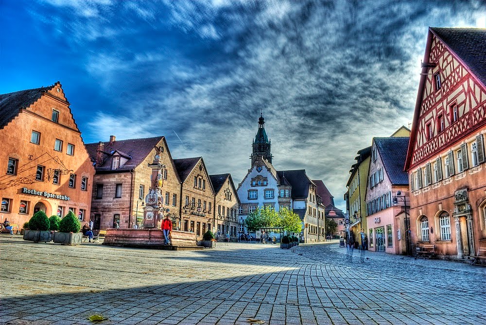 Marktplatz Roth HDR by CharlieGolf