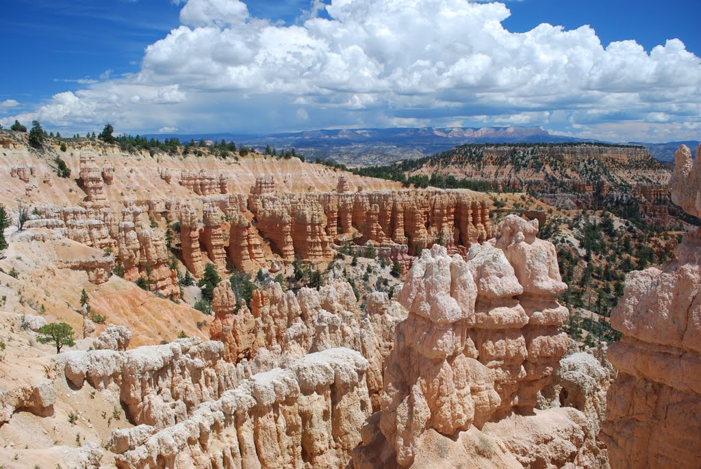 Hoodoos by dschmitz