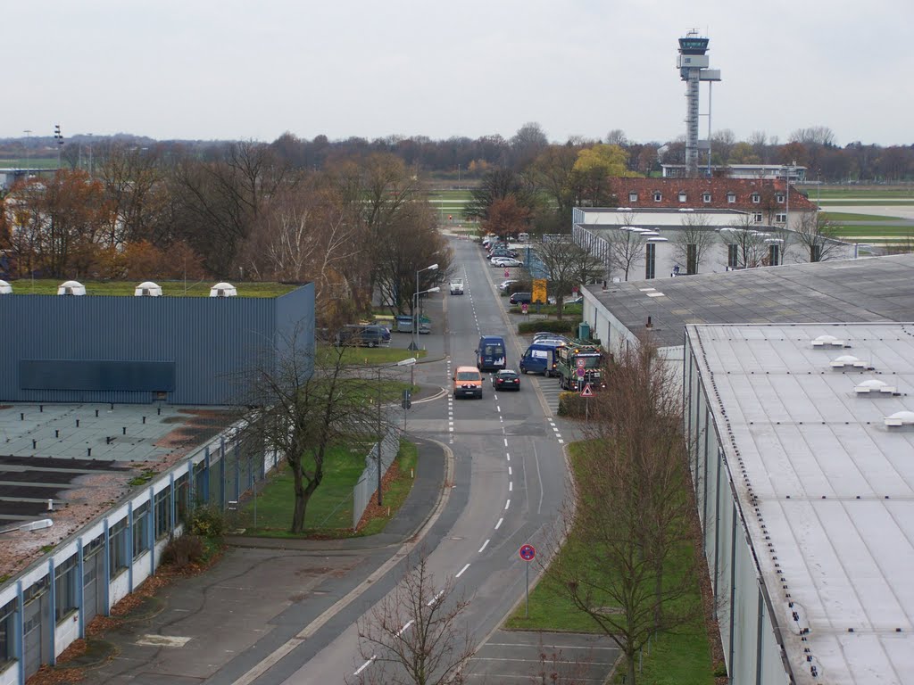 Nordstrasse (Richtung Vorfeldzufahrt) ... 15.11.2010 by JensB2001