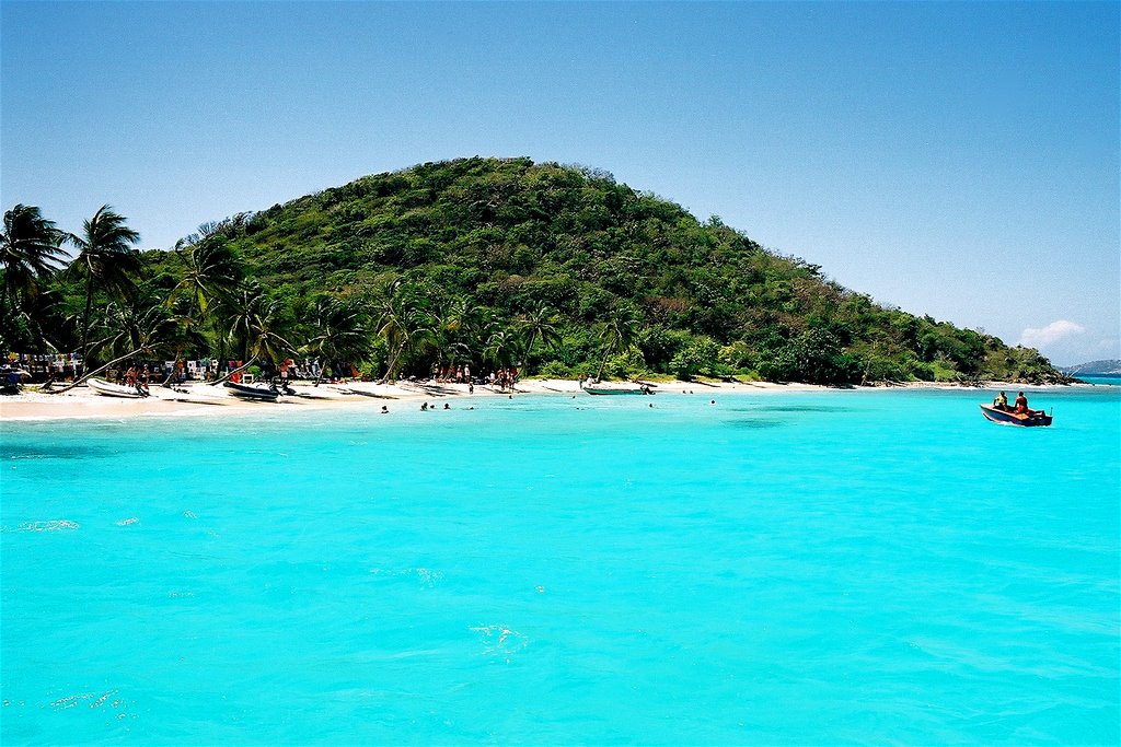 Tobago Cays by Piotr Kokosinski