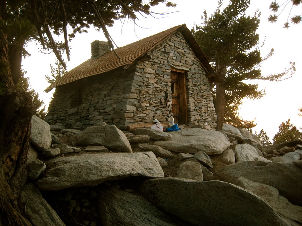 Emergency Shelter at San Jacinto Peak by VinceAndCaroline